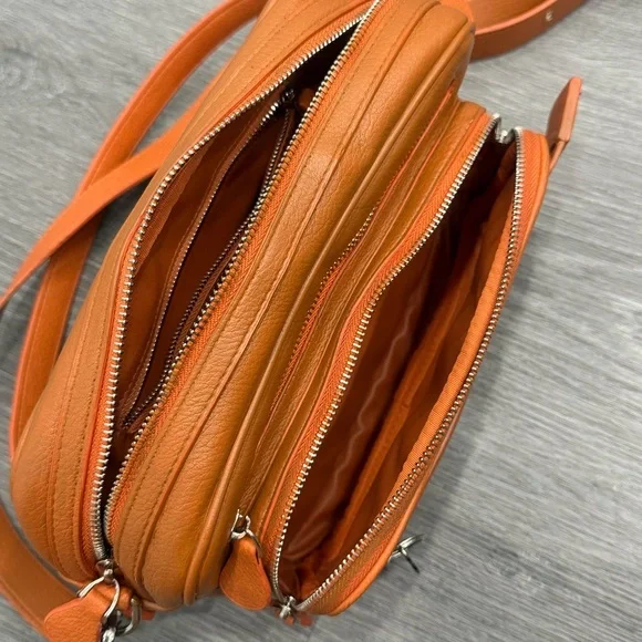 Acne Studios CAMERO PARTY SHOULDER BAG - Picture 10 of 16